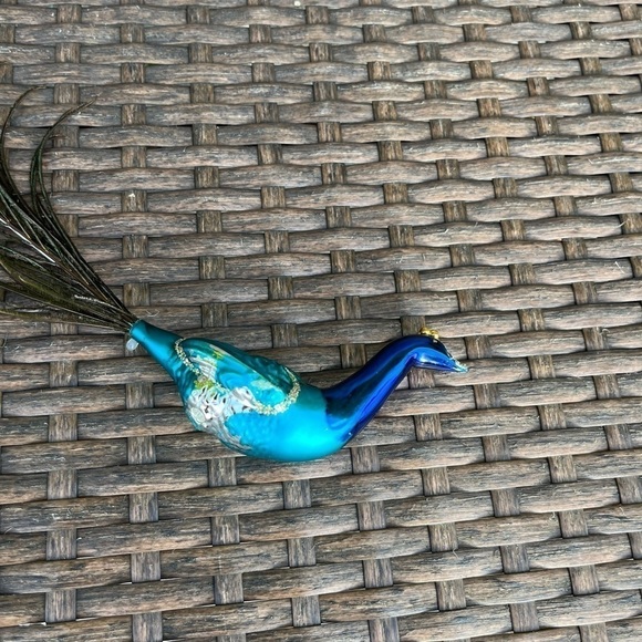 VTG Christmas Hand Blown Glass & Feather Bird Peacock Christmas Ornament *Flaws - Picture 6 of 8